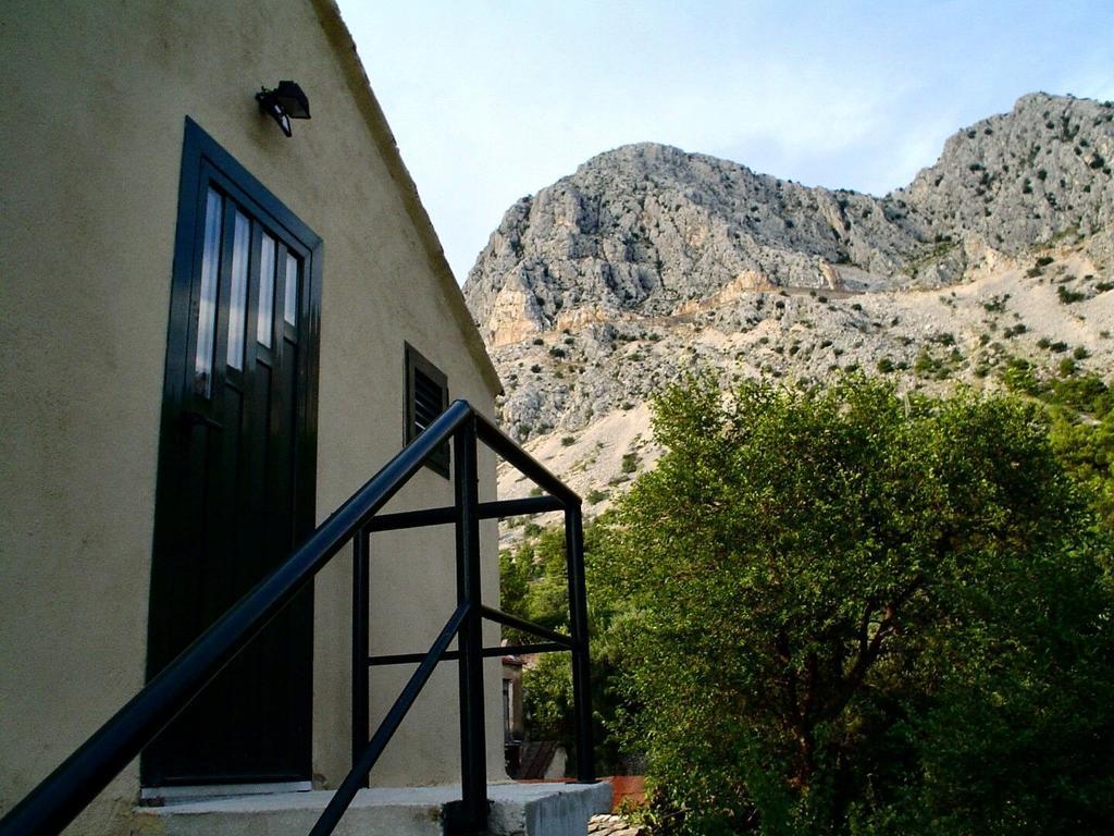 Apartment Gal Podgora Esterno foto