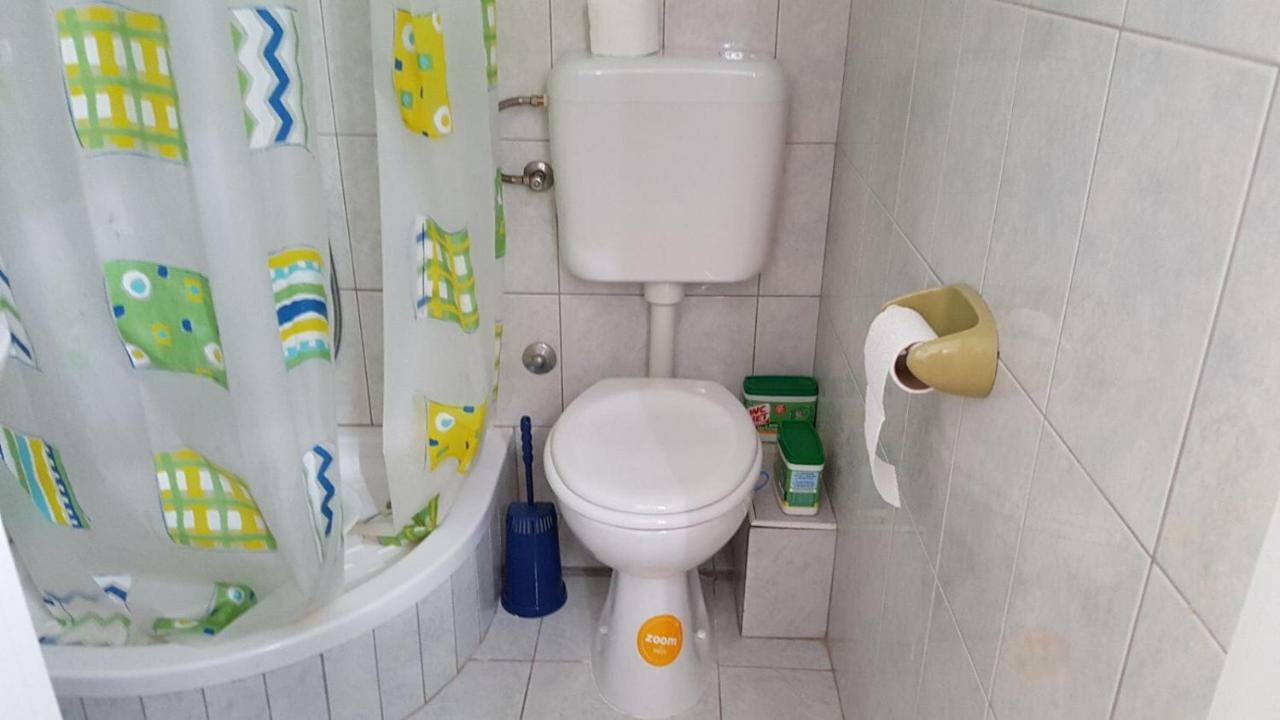Apartment Gal Podgora Esterno foto