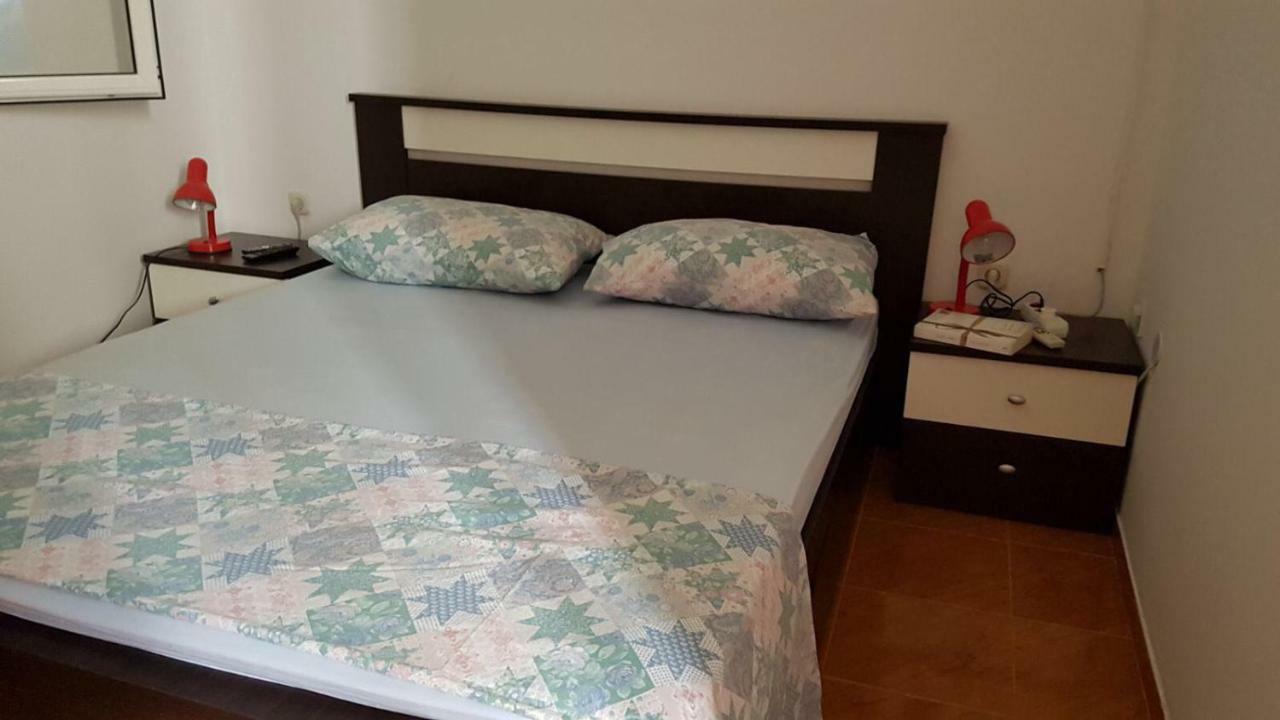 Apartment Gal Podgora Esterno foto